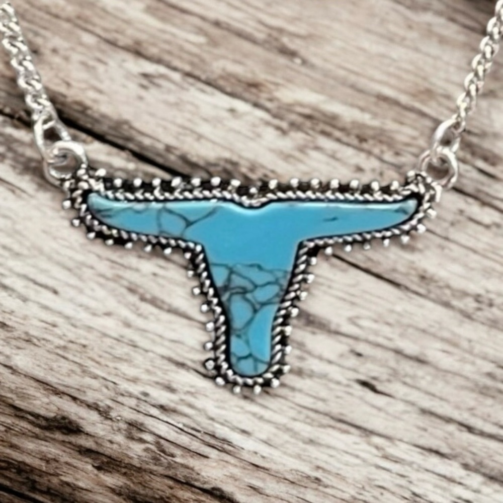 Longhorn Western Turquoise Stone Necklace